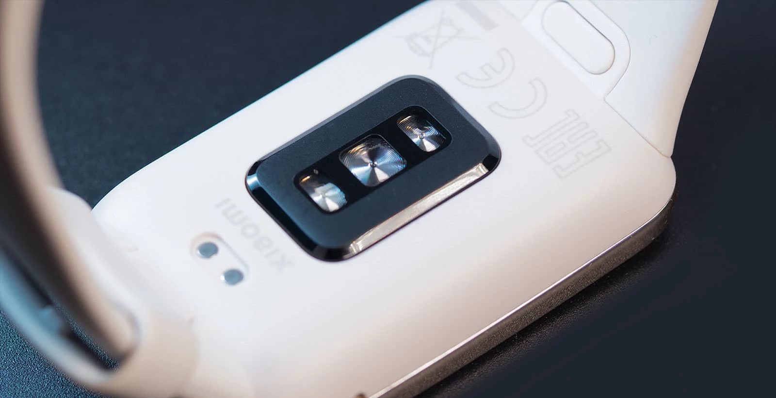 ساعت هوشمند شیائومی مدل Band 7 Pro