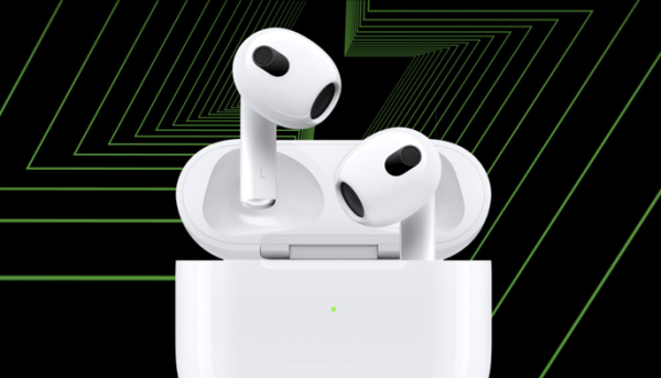 هندزفری بی سیم اپل مدل AirPods 3 Mag Safe Charging Case